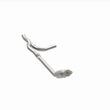 Load image into Gallery viewer, MagnaFlow Exhaust Products 4651610 California CARB Direct-Fit Catalytic Converter for Select Dodge Ram
