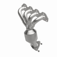 Load image into Gallery viewer, MagnaFlow Exhaust Products 51062 OEM Grade Manifold Catalytic Converter for Select Chevrolet Aveo, Chevrolet Aveo5, Pontiac G3, Pontiac G3 Wave, Suzuki Swift+