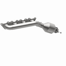 Load image into Gallery viewer, MagnaFlow Exhaust Products 51980 OEM Grade Manifold Catalytic Converter for Select Kia Borrego
