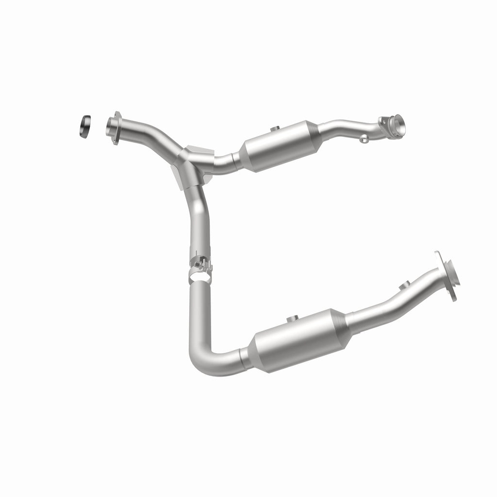 MagnaFlow Exhaust Products 49598 OEM Grade Direct-Fit Catalytic Converter for Select Ford Explorer, Ford Explorer Sport Trac, Mercury Mountaineer