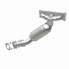 Load image into Gallery viewer, MagnaFlow Exhaust Products 5531226 California CARB Manifold Catalytic Converter for Select BMW 528i, BMW 528i xDrive, BMW 528xi