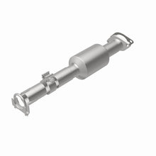 Load image into Gallery viewer, MagnaFlow Exhaust Products 5571814 California CARB Direct-Fit Catalytic Converter for Select Kia Rio