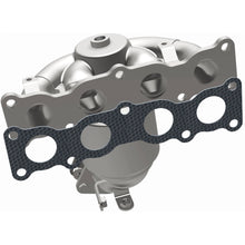 Load image into Gallery viewer, MagnaFlow Exhaust Products 22-086 OEM Grade Manifold Catalytic Converter for Select Hyundai Santa Fe Sport