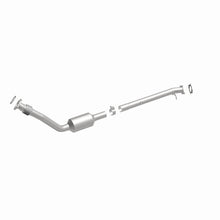 Load image into Gallery viewer, MagnaFlow Exhaust Products 4451208 California CARB Direct-Fit Catalytic Converter for Select Buick Rendezvous, Chevrolet Venture, Oldsmobile Silhouette, Pontiac Aztek, Pontiac Montana