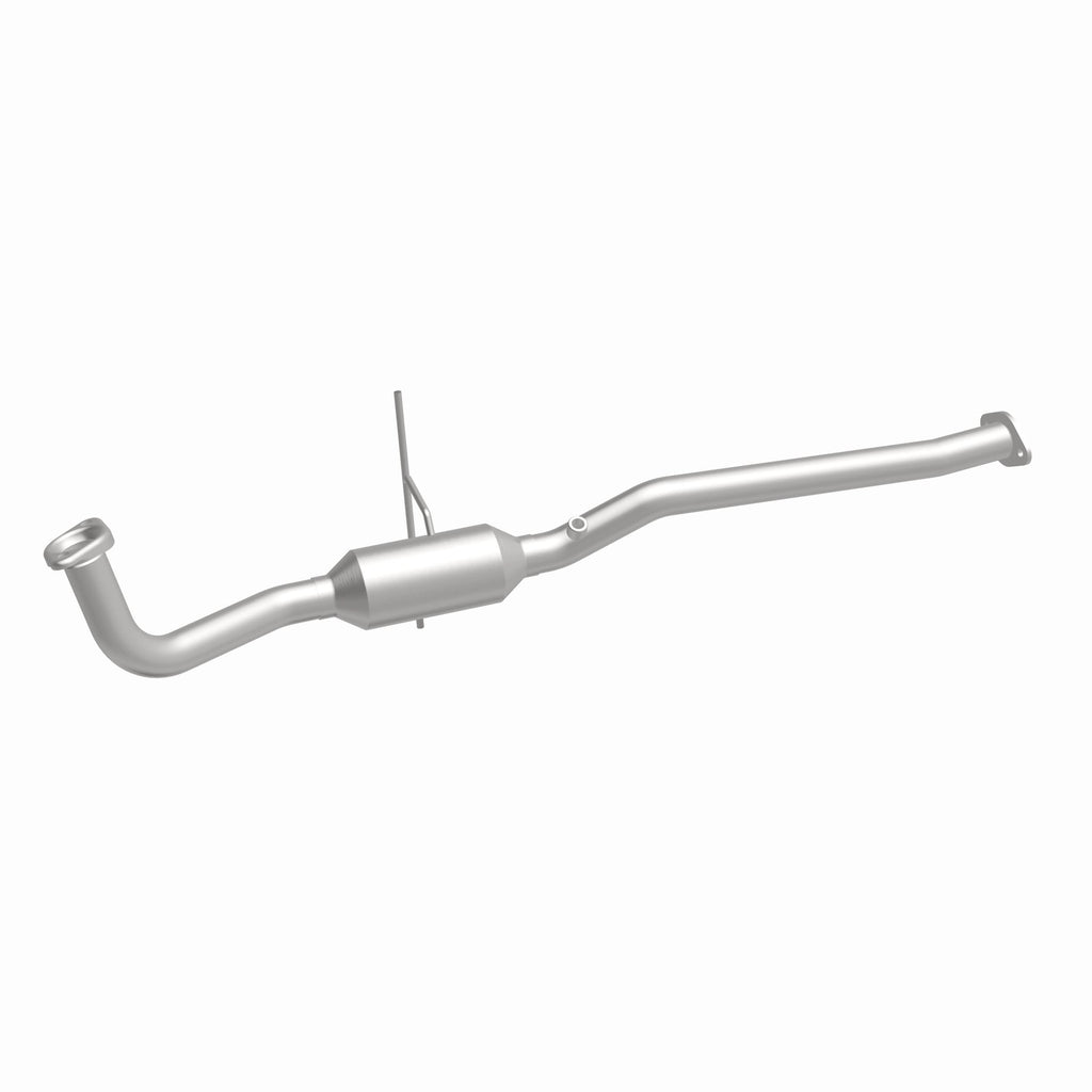 MagnaFlow Exhaust Products 4481167 California CARB Direct-Fit Catalytic Converter for Select Geo Metro, Suzuki Swift