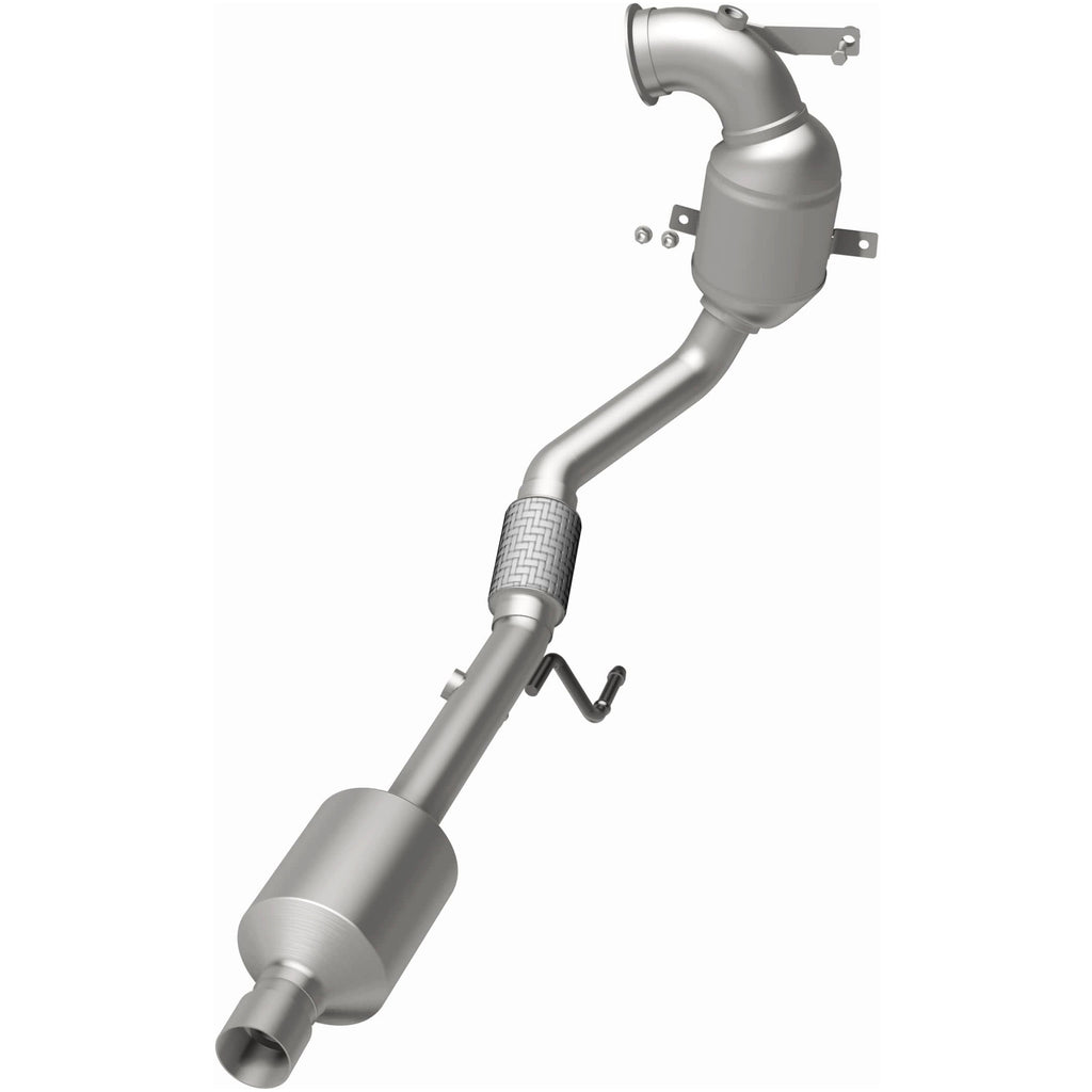 MagnaFlow Exhaust Products 280759 OEM Grade Direct-Fit Catalytic Converter for Select Volkswagen Jetta, Volkswagen Taos