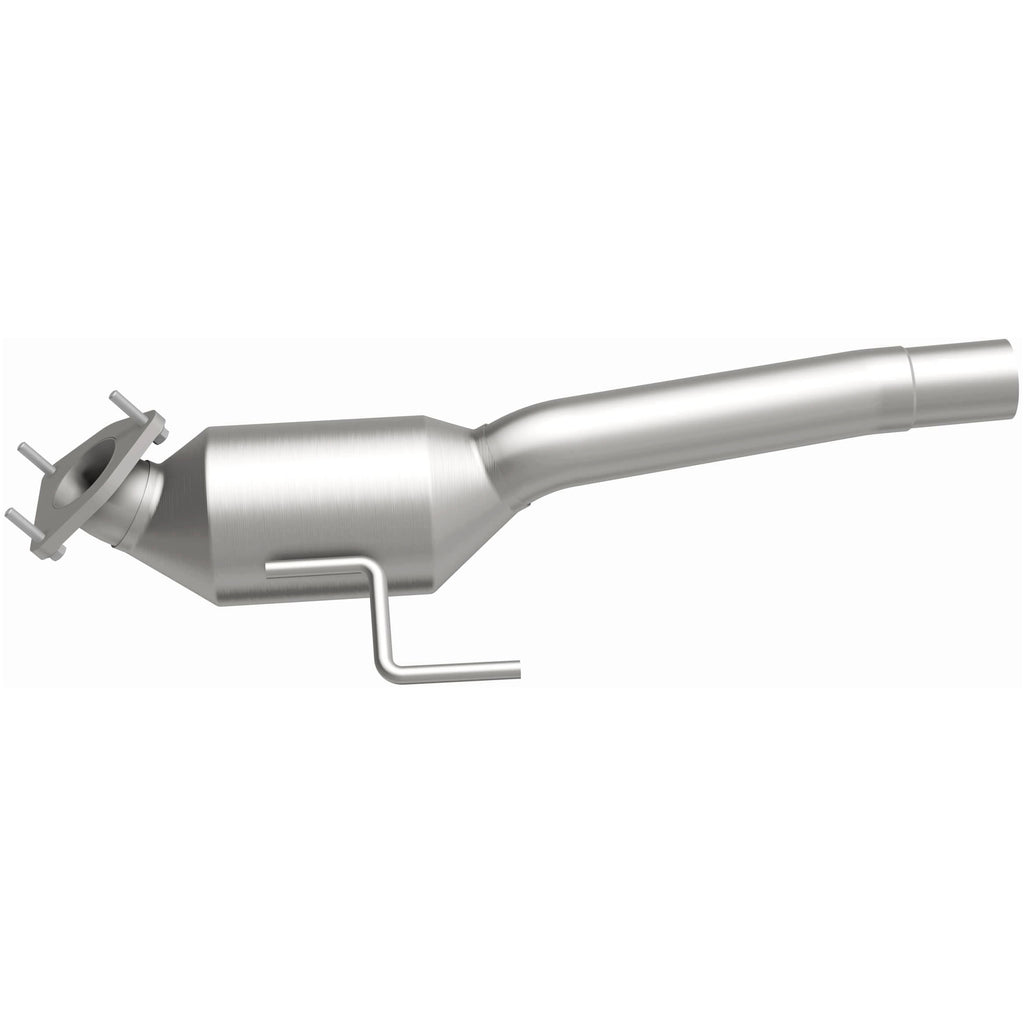 MagnaFlow Exhaust Products 24186 HM Grade Direct-Fit Catalytic Converter for Select Volkswagen Touareg