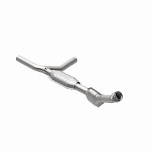 Load image into Gallery viewer, MagnaFlow Exhaust Products 93391 HM Grade Direct-Fit Catalytic Converter for Select Ford E-150 Econoline, Ford E-150 Econoline Club Wagon