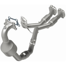 Load image into Gallery viewer, MagnaFlow Exhaust Products 52647 OEM Grade Manifold Catalytic Converter for Select Cadillac SRX