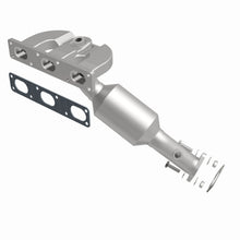 Load image into Gallery viewer, MagnaFlow Exhaust Products 49759 OEM Grade Manifold Catalytic Converter for Select BMW 325Ci, BMW 325i, BMW 325xi, BMW 330Ci, BMW 330i, BMW 330xi, BMW X3, BMW Z3, BMW Z4