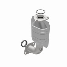 Load image into Gallery viewer, MagnaFlow Exhaust Products 50668 HM Grade Direct-Fit Catalytic Converter for Select Kia Sportage