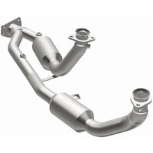 Load image into Gallery viewer, MagnaFlow Exhaust Products 23542 HM Grade Direct-Fit Catalytic Converter for Select Ford Windstar