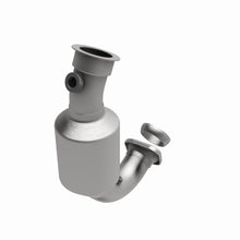 Load image into Gallery viewer, MagnaFlow Exhaust Products 458052 California CARB Direct-Fit Catalytic Converter for Select Jeep Liberty