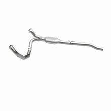 Load image into Gallery viewer, MagnaFlow Exhaust Products 93614 HM Grade Direct-Fit Catalytic Converter for Select Dodge Ram