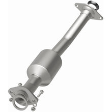 Load image into Gallery viewer, MagnaFlow Exhaust Products 52689 OEM Grade Direct-Fit Catalytic Converter for Select Chevrolet City Express, Nissan NV200