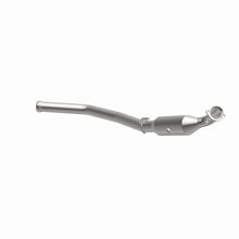 Load image into Gallery viewer, MagnaFlow Exhaust Products 52172 OEM Grade Direct-Fit Catalytic Converter for Select Mercedes-Benz GL450, Mercedes-Benz GL550, Mercedes-Benz ML550