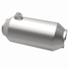 Load image into Gallery viewer, MagnaFlow Exhaust Products 551036 California CARB Universal Catalytic Converter for Select Hyundai Sonata