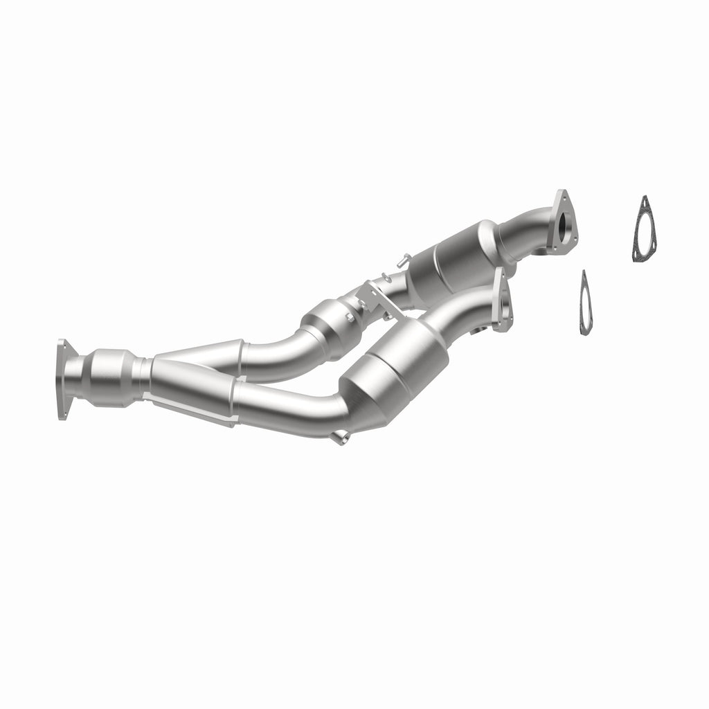 MagnaFlow Exhaust Products 24349 HM Grade Direct-Fit Catalytic Converter for Select Porsche Cayenne, Volkswagen Touareg