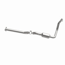 Load image into Gallery viewer, MagnaFlow Exhaust Products 4451415 California CARB Direct-Fit Catalytic Converter for Select Chevrolet Express 1500, Chevrolet Express 2500, Chevrolet Express 3500, Chevrolet G30, GMC G3500, GMC Savana 1500, GMC Savana 2500, GMC Savana