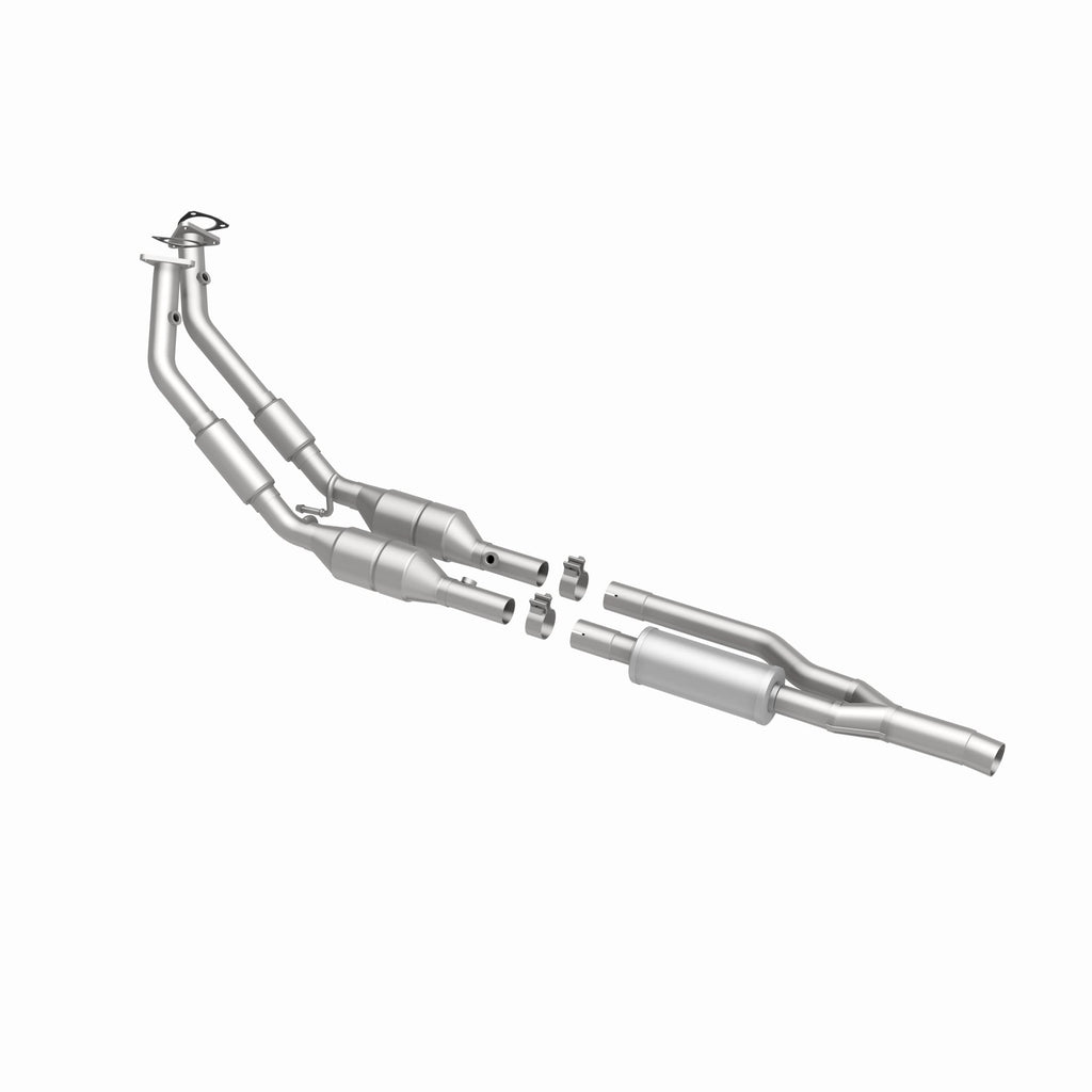 MagnaFlow Exhaust Products 5461716 California CARB Direct-Fit Catalytic Converter for Select Audi TT Quattro