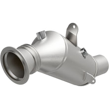 Load image into Gallery viewer, MagnaFlow Exhaust Products 52254 OEM Grade Direct-Fit Catalytic Converter for Select BMW 535i, BMW 535i GT, BMW 535i GT xDrive, BMW 535i xDrive, BMW 640i, BMW 640i Gran Coupe, BMW 640i xDrive, BMW 640i xDrive Gran Coupe, BMW 740Li, BMW 740Li xDrive, BMW