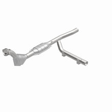 Load image into Gallery viewer, MagnaFlow Exhaust Products 93130 HM Grade Direct-Fit Catalytic Converter for Select Ford Expedition