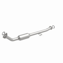 Load image into Gallery viewer, MagnaFlow Exhaust Products 4551061 California CARB Direct-Fit Catalytic Converter for Select Toyota Sequoia