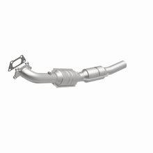 Load image into Gallery viewer, MagnaFlow Exhaust Products 551682 California CARB Direct-Fit Catalytic Converter for Select Chevrolet Camaro