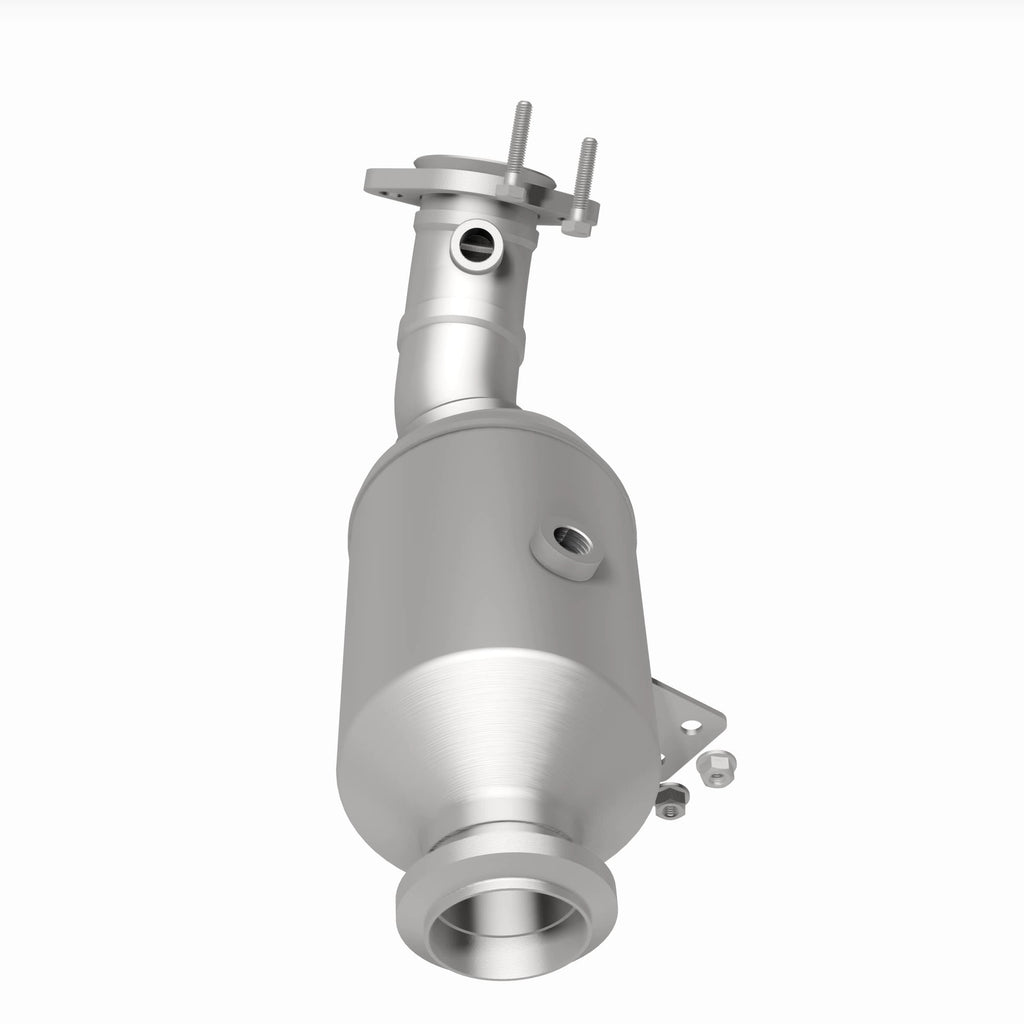 MagnaFlow Exhaust Products 21-681 OEM Grade Direct-Fit Catalytic Converter for Select Mercedes-Benz C400, Mercedes-Benz C43 AMG, Mercedes-Benz C450 AMG, Mercedes-Benz E43 AMG, Mercedes-Benz E450, Mercedes-Benz GLC43 AMG