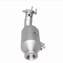 Load image into Gallery viewer, MagnaFlow Exhaust Products 21-681 OEM Grade Direct-Fit Catalytic Converter for Select Mercedes-Benz C400, Mercedes-Benz C43 AMG, Mercedes-Benz C450 AMG, Mercedes-Benz E43 AMG, Mercedes-Benz E450, Mercedes-Benz GLC43 AMG