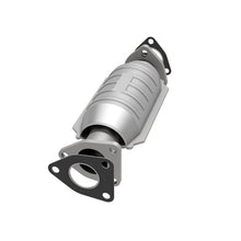 Load image into Gallery viewer, MagnaFlow Exhaust Products 3322623 California CARB Direct-Fit Catalytic Converter for Select Acura Integra, Honda Accord, Honda Prelude
