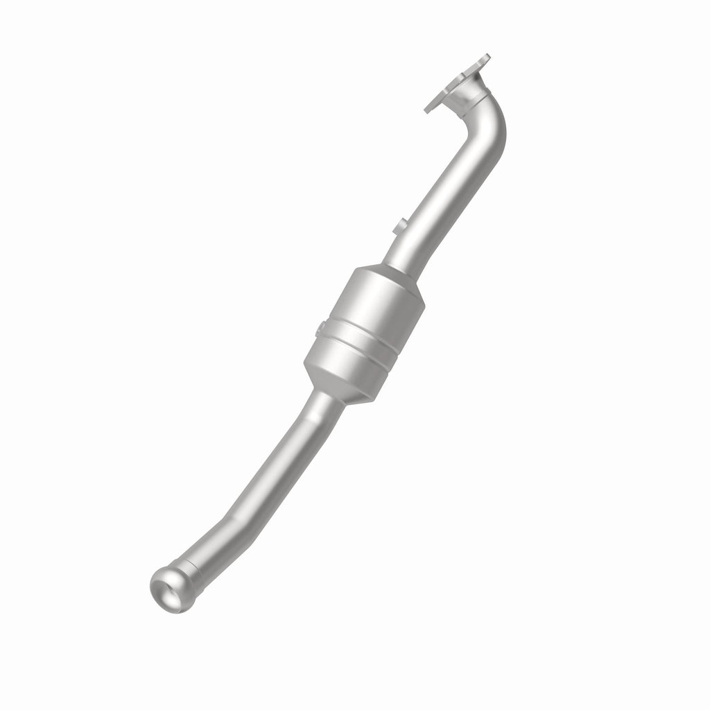 MagnaFlow Exhaust Products 49737 OEM Grade Direct-Fit Catalytic Converter for Select Dodge Durango, Jeep Grand Cherokee
