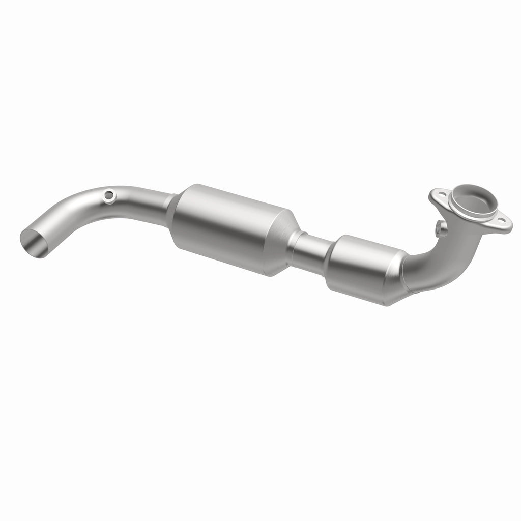 MagnaFlow Exhaust Products 280007 OEM Grade Direct-Fit Catalytic Converter for Select Ford F-150, Ford F-150 Heritage