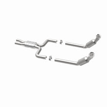 Load image into Gallery viewer, MagnaFlow Exhaust Products 4561082 California CARB Direct-Fit Catalytic Converter for Select Ford Thunderbird, Lincoln LS