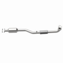 Load image into Gallery viewer, MagnaFlow Exhaust Products 5571875 California CARB Direct-Fit Catalytic Converter for Select Hyundai Elantra