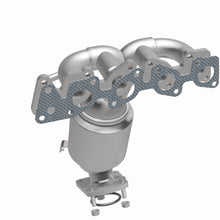 Load image into Gallery viewer, MagnaFlow Exhaust Products 5531157 California CARB Manifold Catalytic Converter for Select Chevrolet Spark