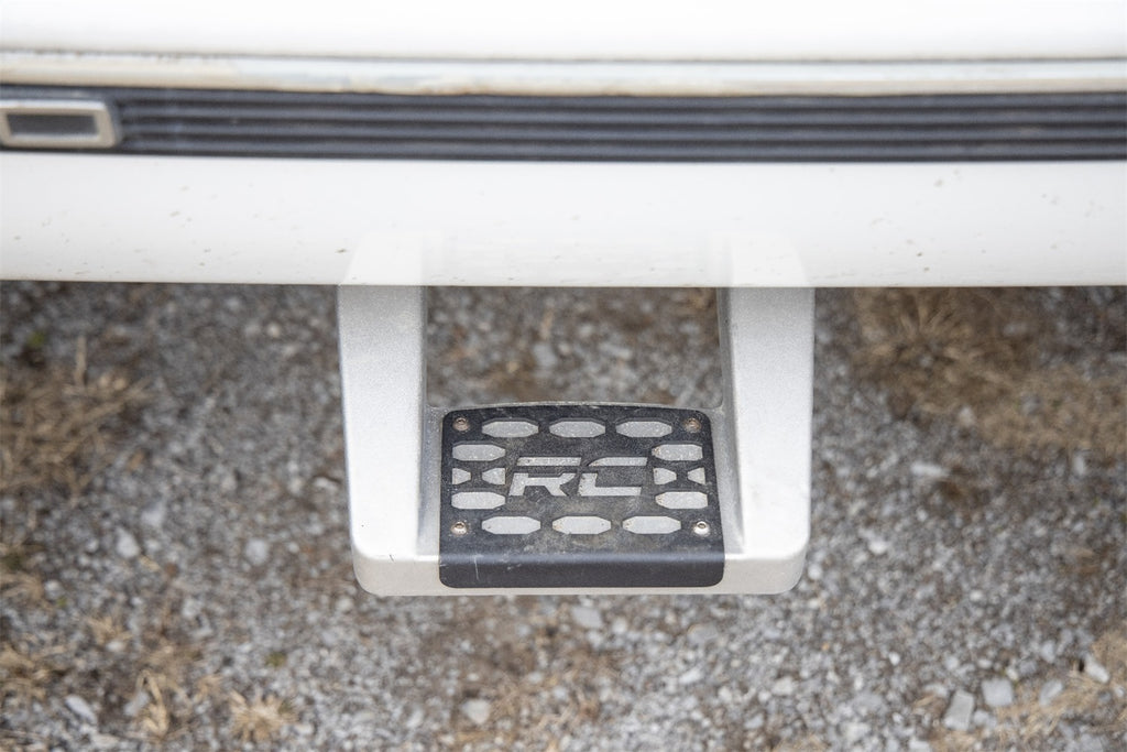 Rough Country 117510 Universal Hoop Step for Select Chevrolet Silverado HD, Chevrolet Silverado HD, GMC Sierra HD, GMC Sierra HD, Nissan Frontier