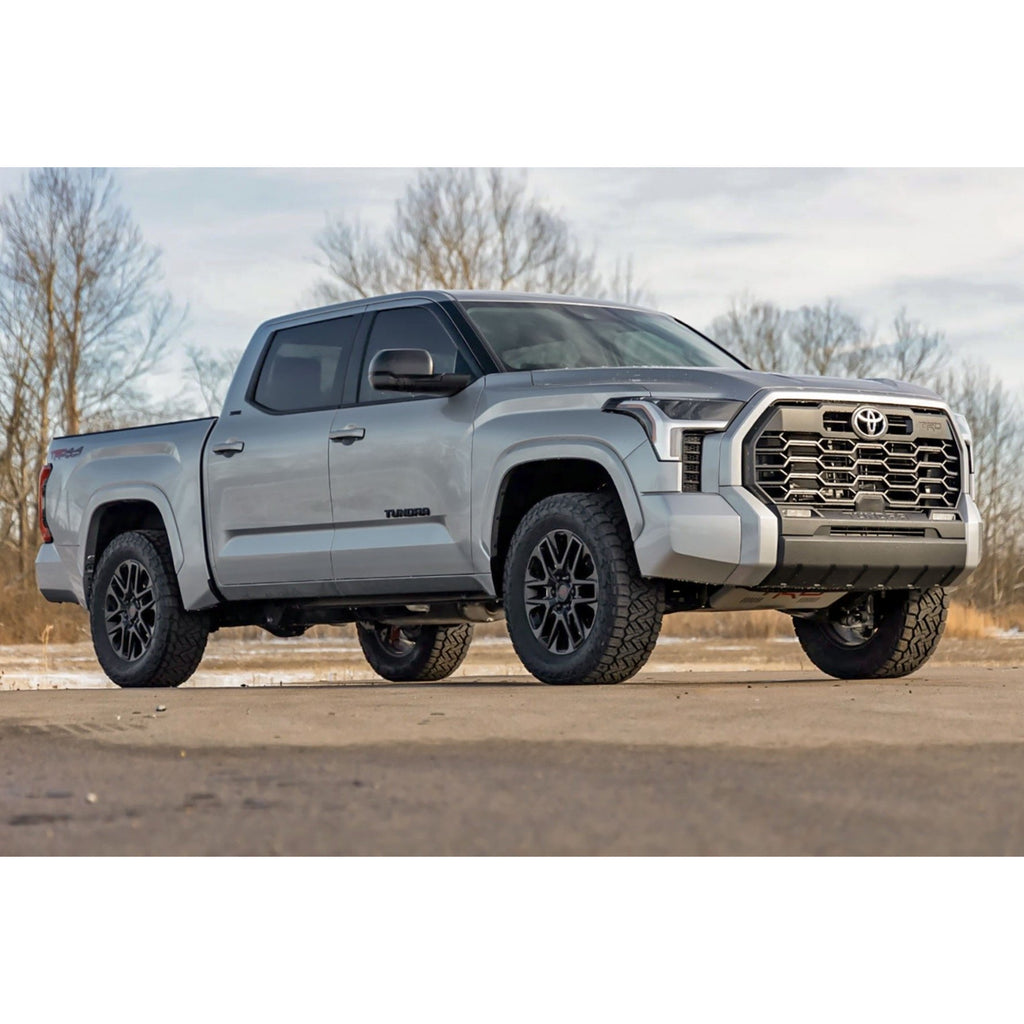 2-Inch-Leveling-Kit-Loaded-Strut-Toyota-Tundra-4Wd-(22-23)-Rough-Country
