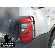 Load image into Gallery viewer, 2000-2004-Nissan-Xterra-Tail-Light