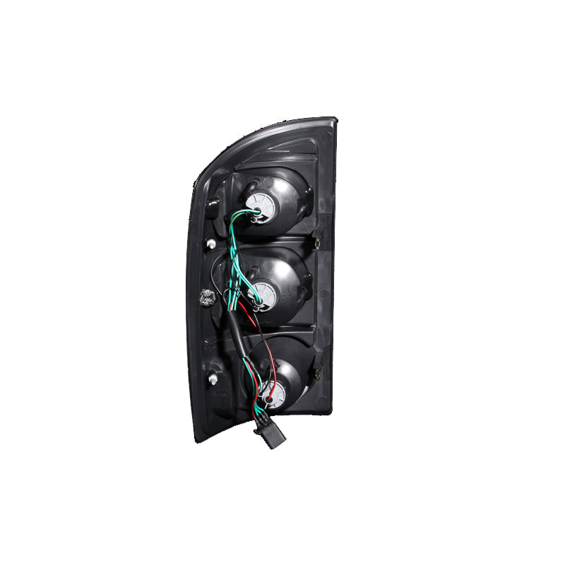 2002-2005-Dodge-Ram-1500-Taillights-Dark-Smoke