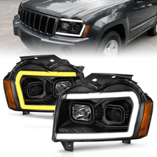 Load image into Gallery viewer, 2005-2007-Jeep-Grand-Cherokee-Projector-Headlights-W-Light-Bar-Switchback-Black-Housing