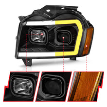 Load image into Gallery viewer, 2005-2007-Jeep-Grand-Cherokee-Projector-Headlights-W-Light-Bar-Switchback-Black-Housing