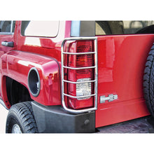 Load image into Gallery viewer, 2006-2011-Hummer-H3-Tail-Light-Guar
