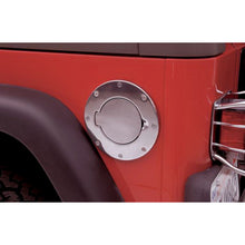 Load image into Gallery viewer, 2007-2018-Jeep-Wrangler(Jk)-Billet-Style-Gas-Cover---Polished