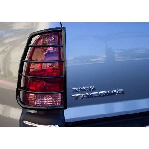 2008-2013-Toyota-Tacoma-Tail-Light
