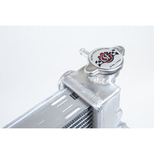 Load image into Gallery viewer, 2010-Lexus-Gx460-Heavy-Duty-All-Aluminum-Radiator