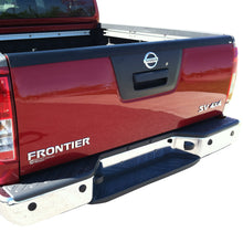 Load image into Gallery viewer, 2013-2015-Nissan-Frontier-Wade-Tailgate-Cap---Black