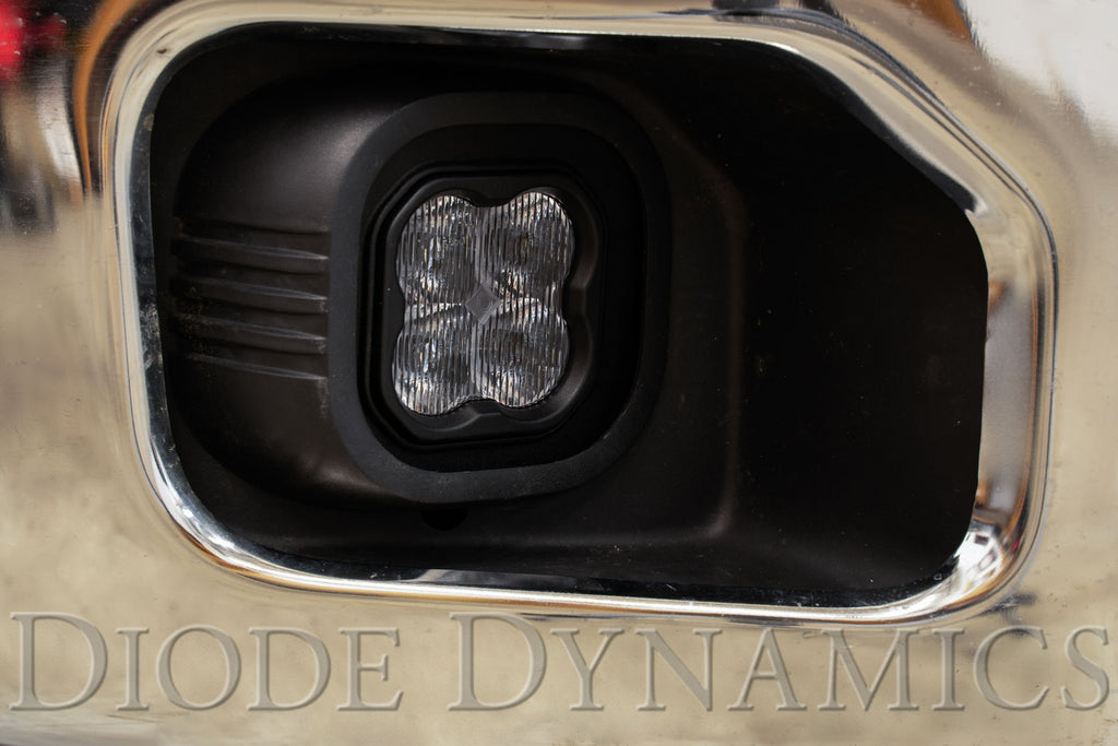 Diode Dynamics DD7098 Pod light featuring advanced TIR optics for high efficiency and focus. for Select Ford F-250 Super Duty, Ford F-350 Super Duty, Ford F-450 Super Duty, Ford F-550 Super Duty