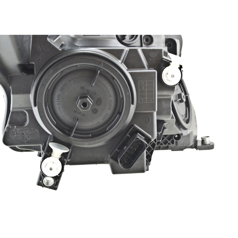 2016-Mercedes-Metris-Head-Lamp-Assembly---Left