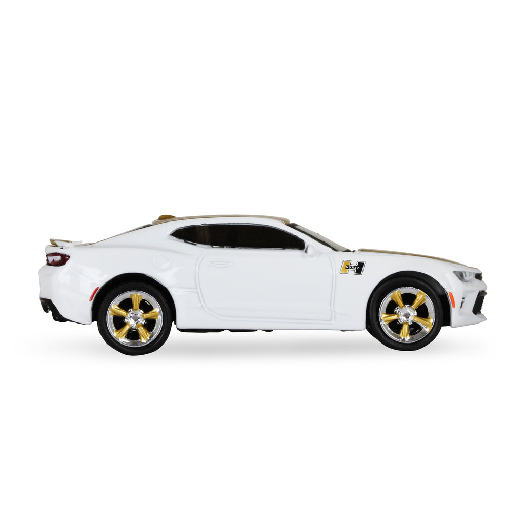 2018-Chevrolet-3500-Dually-With-2018-Chevrolet-Camaro-Ss-With-Hd-Trailer